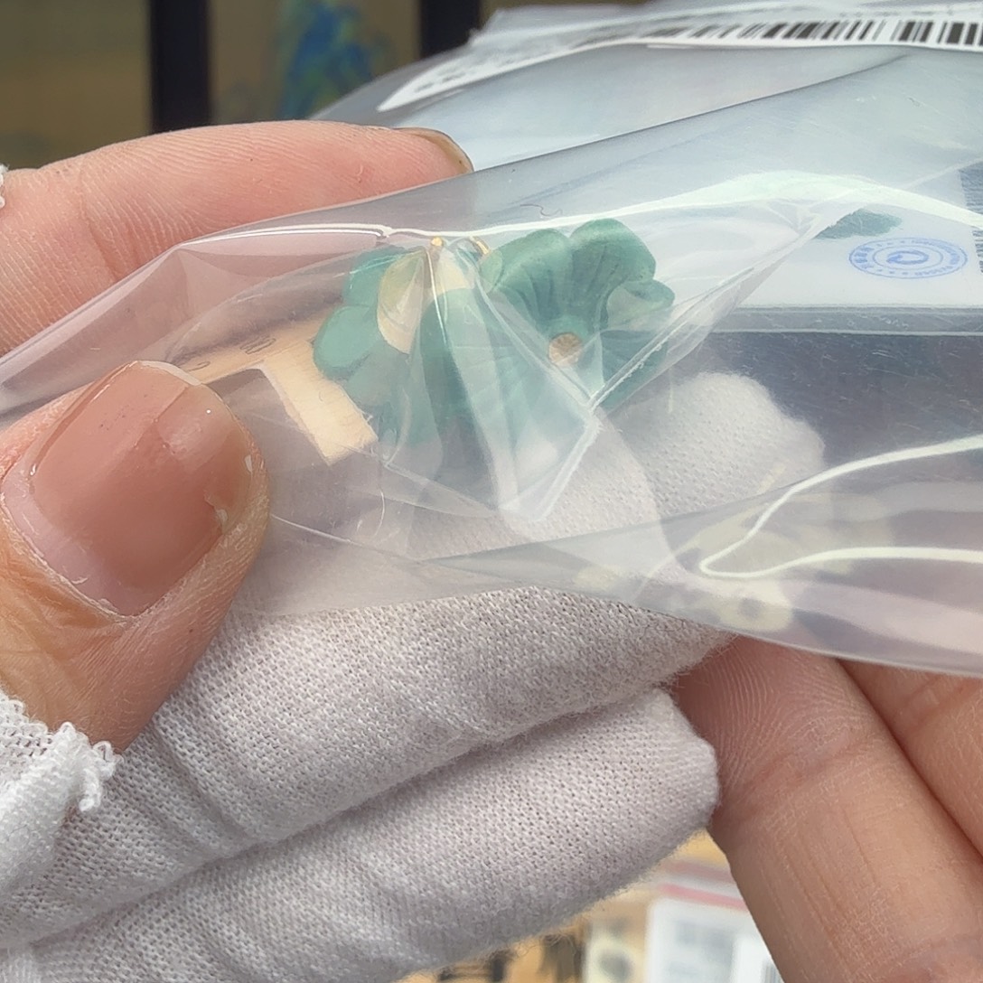 范****绿松石未镶嵌珠宝奇石