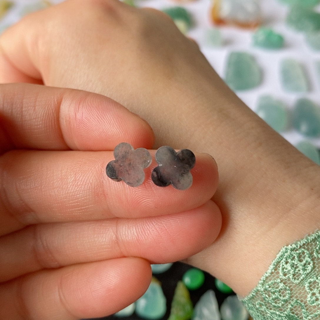 定制翡翠未镶嵌四叶草