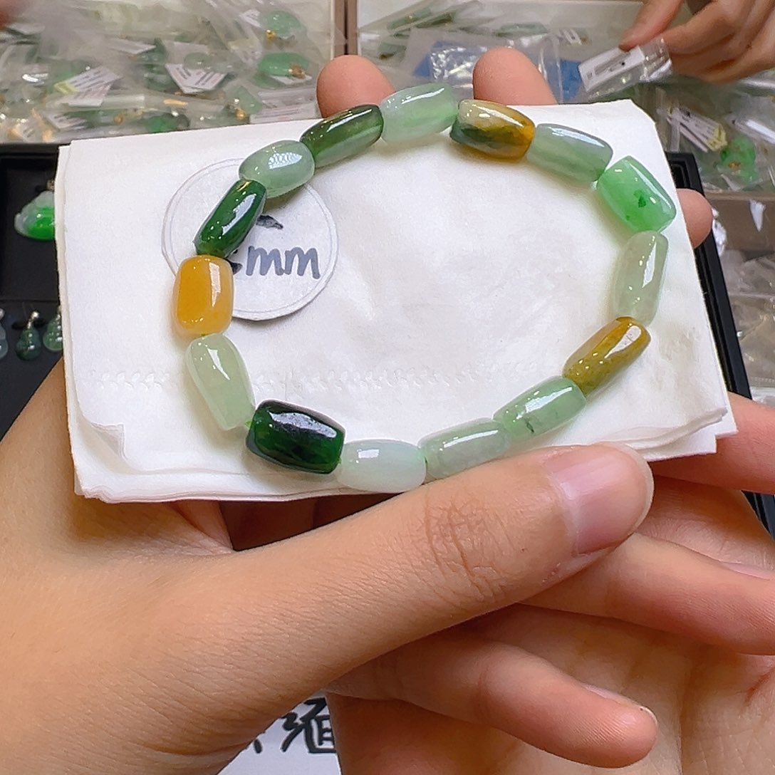 翡翠手链未镶嵌翡翠