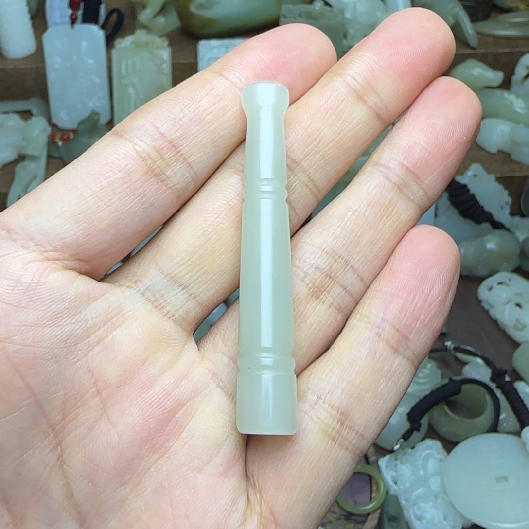 和田玉挂件未镶嵌细支