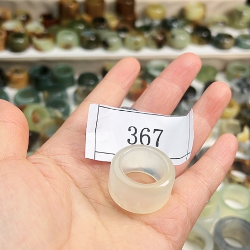 【闪购商品】蛇纹石玉戒指未镶嵌哲*