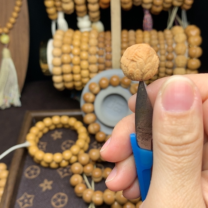 核桃大鹏鸟单颗猴头