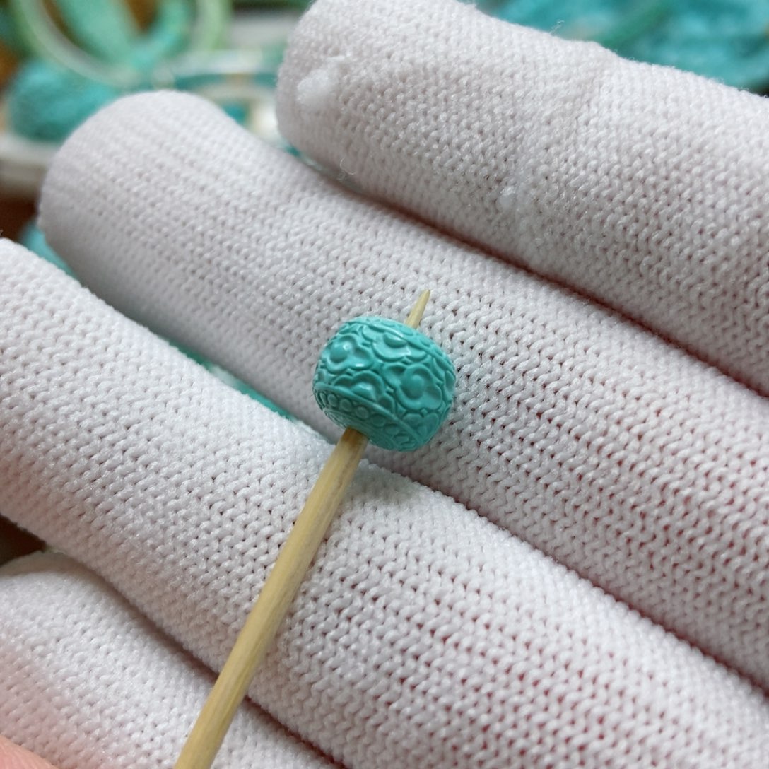 绿松石珠子未镶嵌