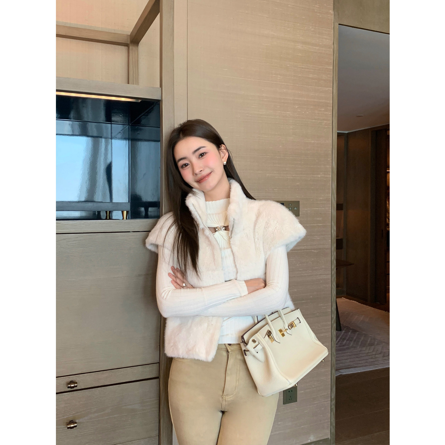 不冷BULENG  皮毛一体立领马甲