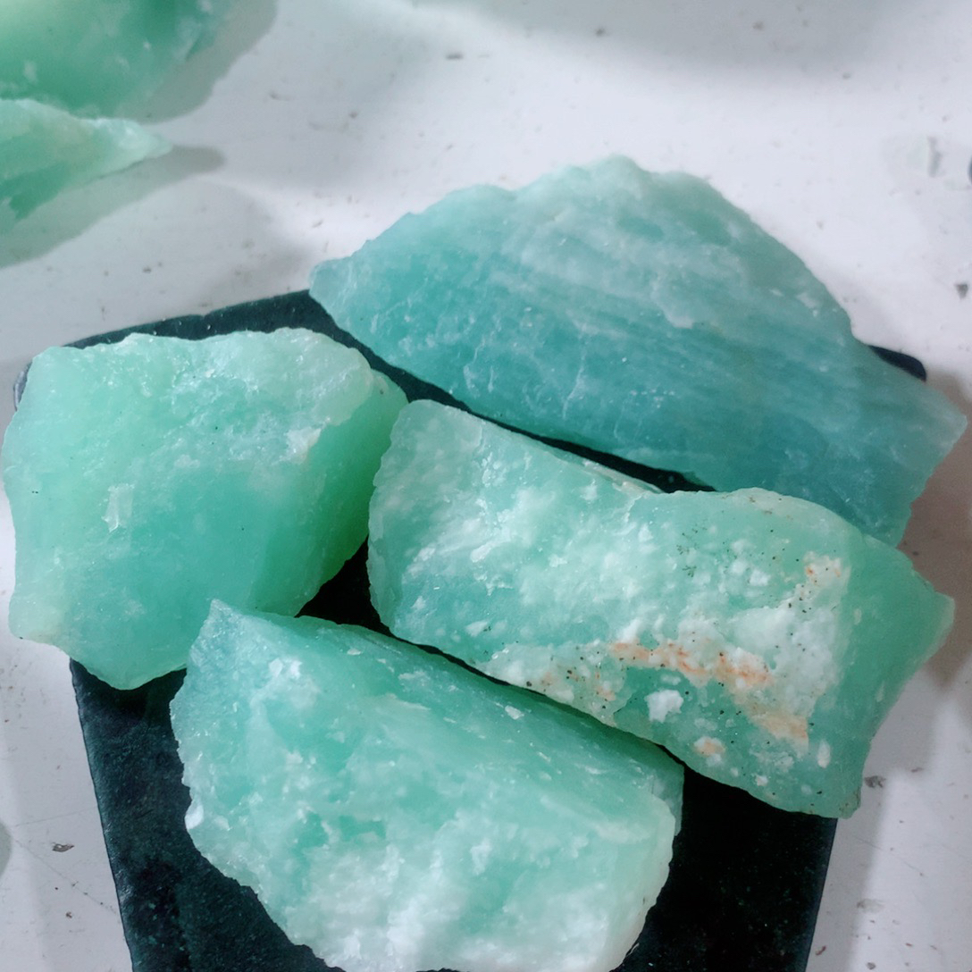 岫玉天青冻原石多样性发货选其中之一