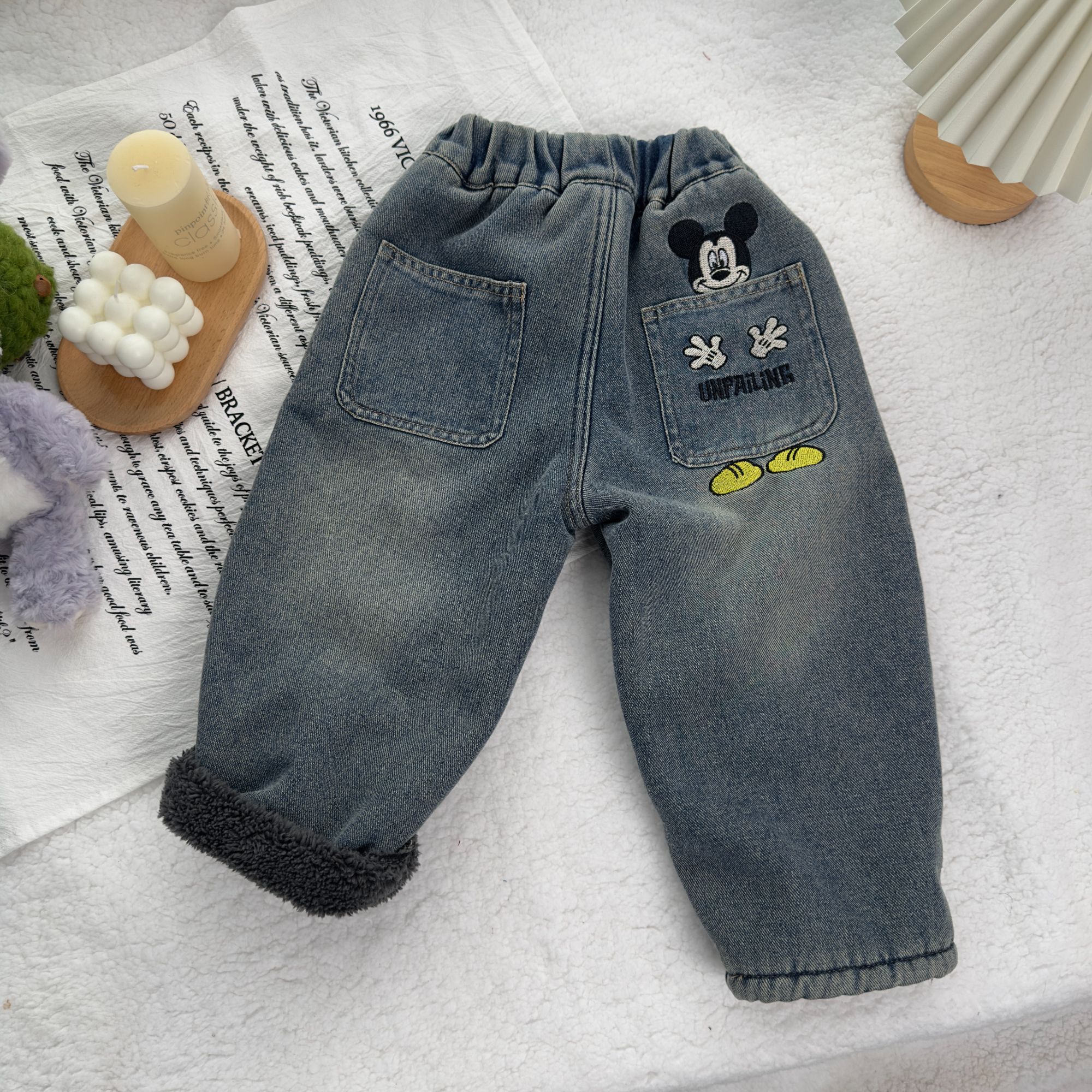 冬季男女童加绒加厚牛仔裤子儿童帅气百搭韩版卡通可爱