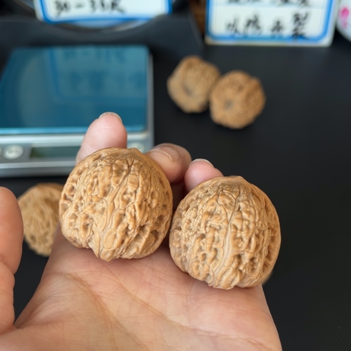 文玩核桃把件跑****?密纹32