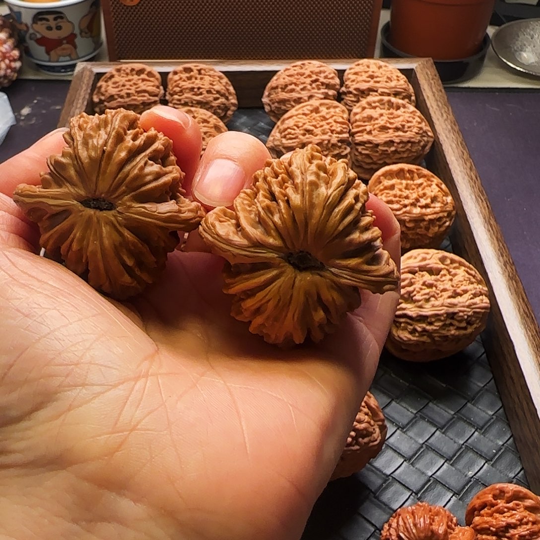 噢***噢文玩核桃把件四座楼