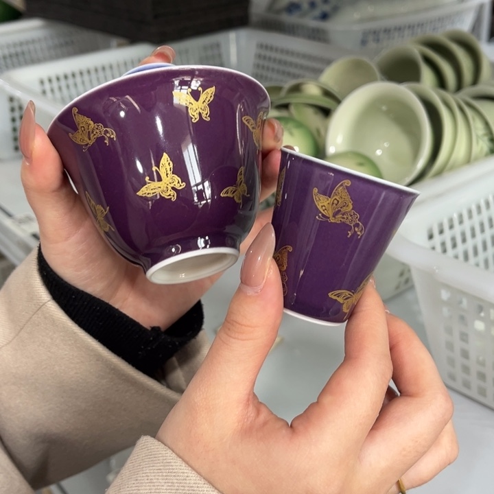 两件套哈哈哈哈哈哈