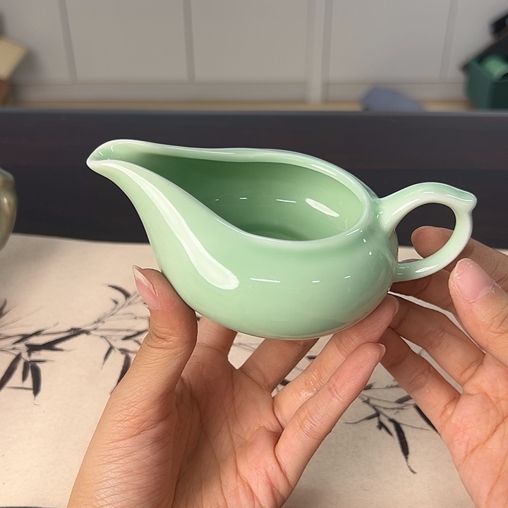 龙泉云间青瓷小米茶器