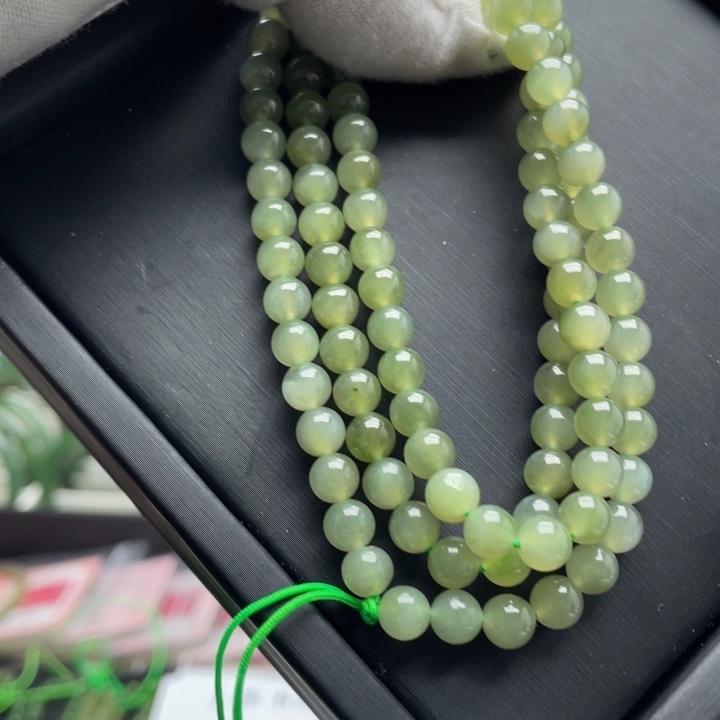 和田玉未镶嵌项链