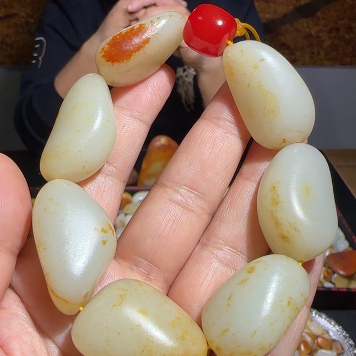 和田玉手链未镶嵌