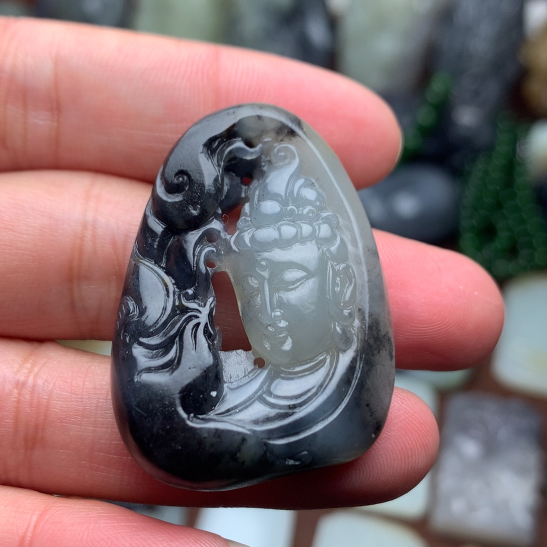 和田玉挂件未镶嵌