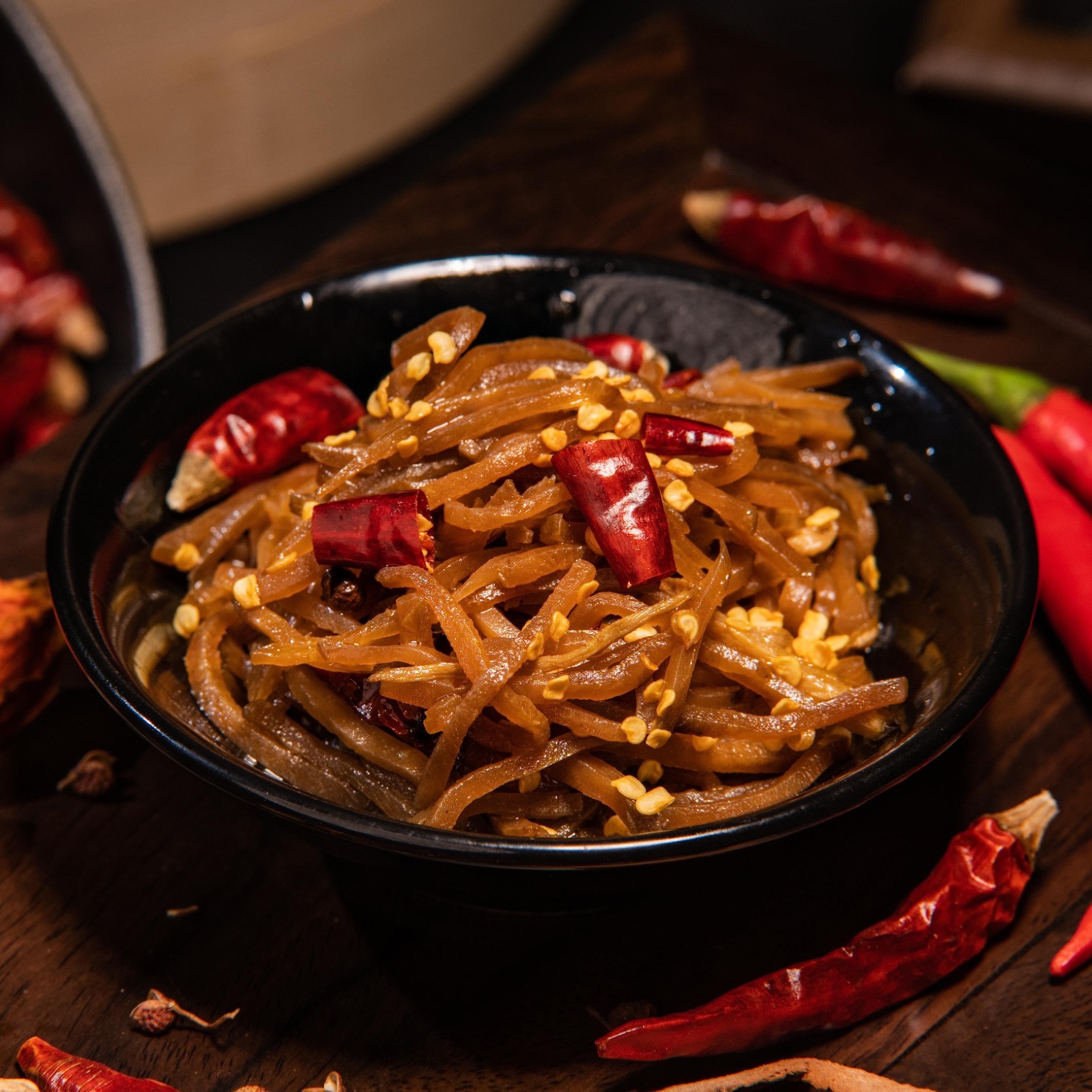 辣椒炒辣疙瘩丝咸菜丝榨菜下饭