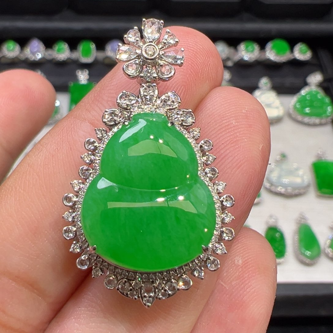 翡翠颈饰18K金镶嵌收货48小时鉴赏期（超时不退不换）