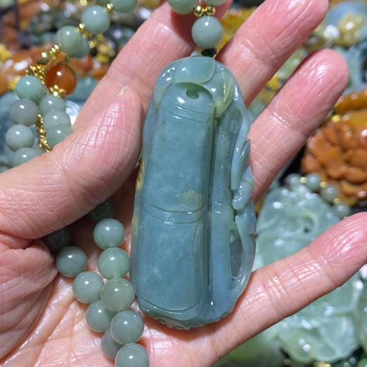 岫玉岫玉吊坠未镶嵌