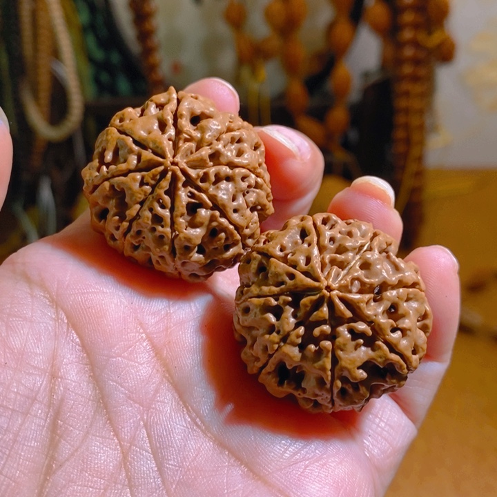 野生多瓣大金刚把件338