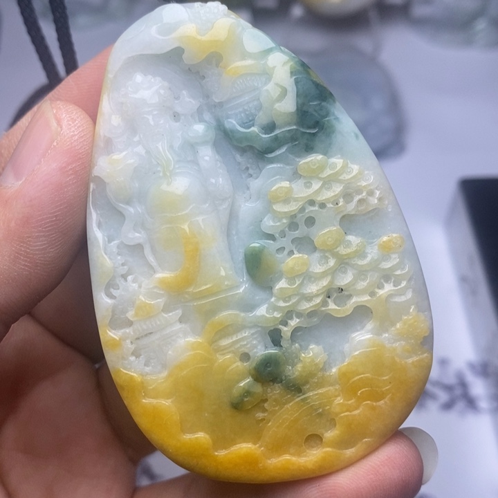 翡翠未镶嵌颈饰翡翠