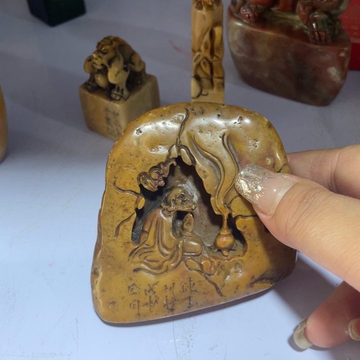 昌化石印石陶瓷艺术家的作品