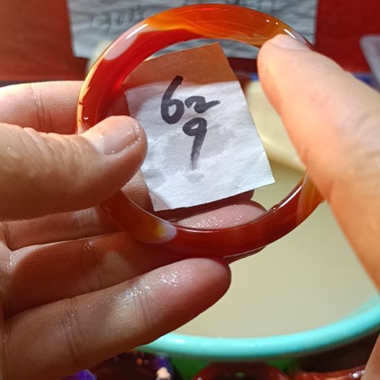 玛瑙/玉髓手镯未镶嵌