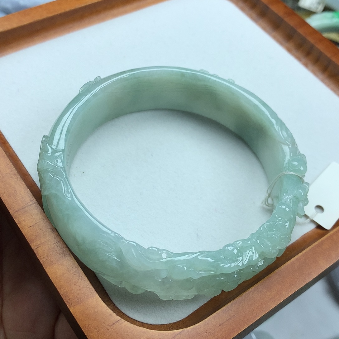 翡翠未镶嵌手镯天然翡翠64