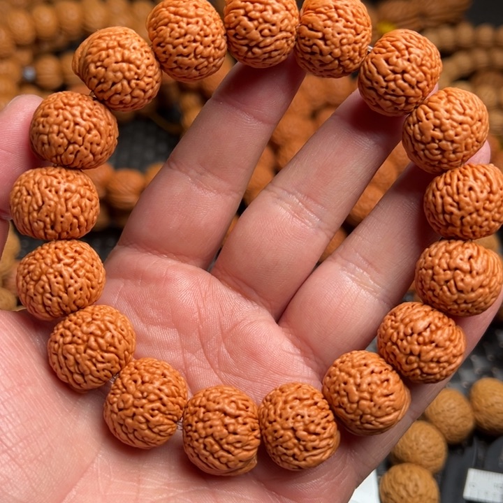 桃核手串龙鳞苹果落地红