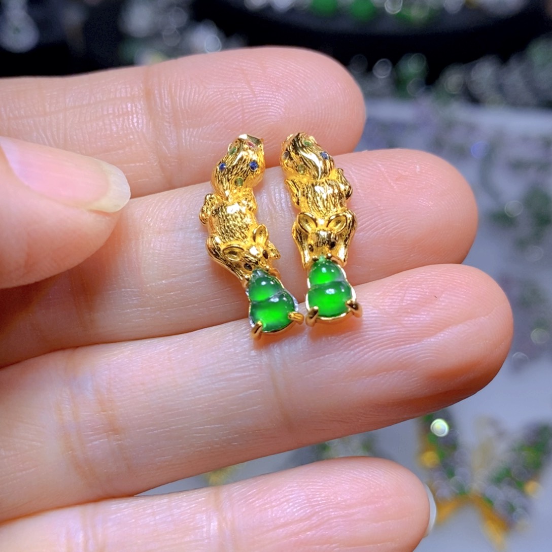 翡翠颈饰银S925镶嵌天然翡翠