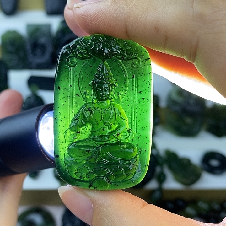 蛇纹石玉未镶嵌观音牌子