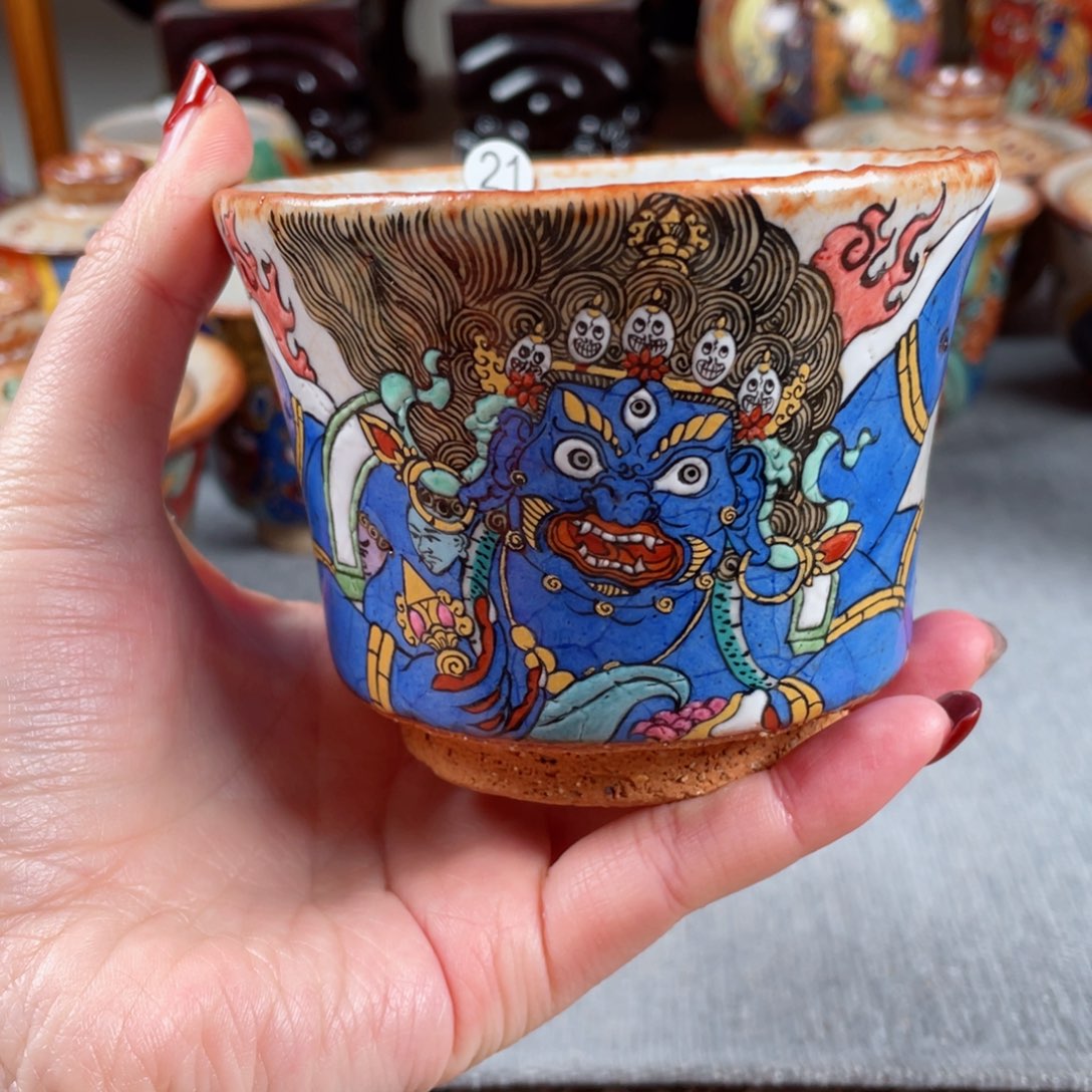 杯手绘大黑天杯子