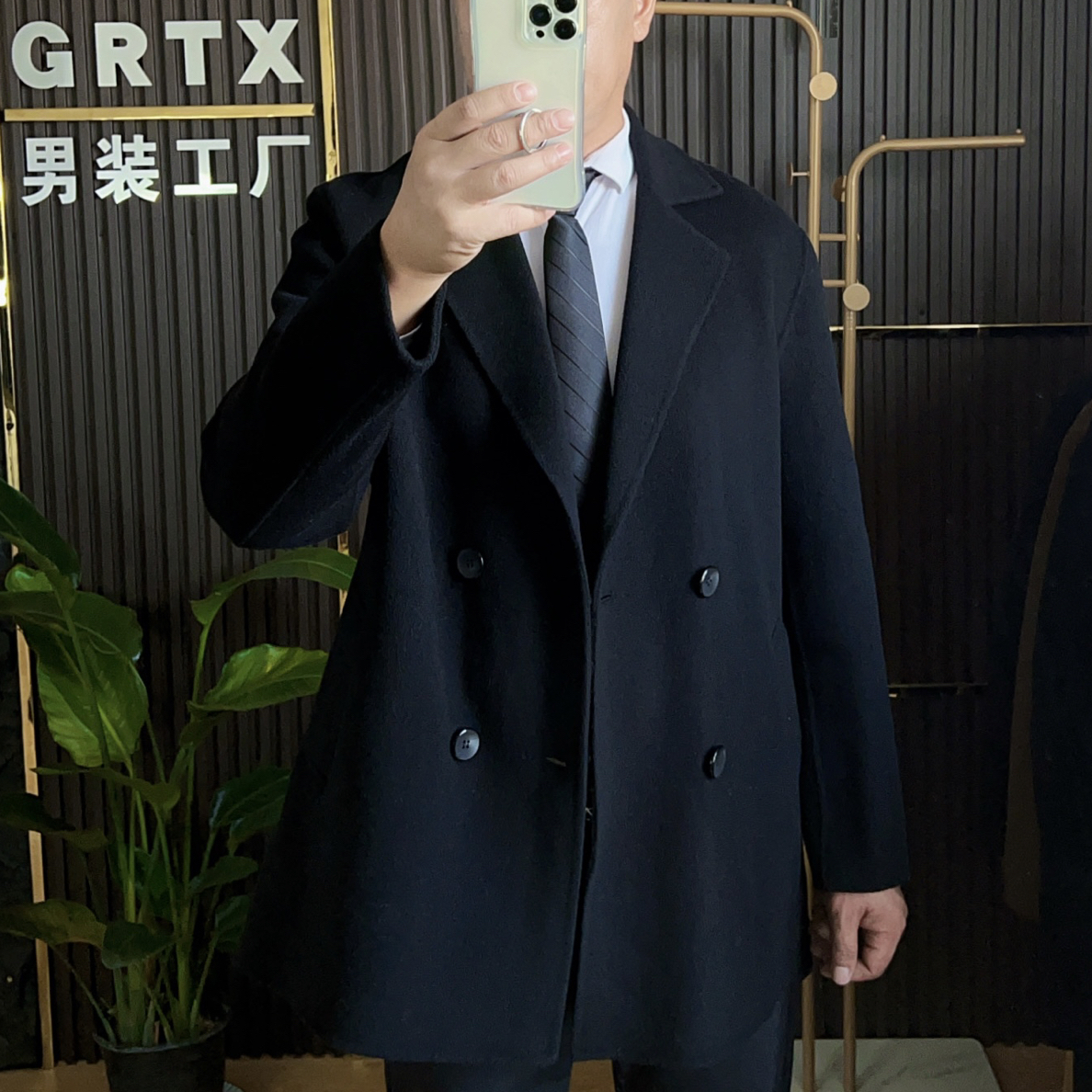 100%羊毛2025新款双层手工缝制男士商务休闲秋冬中长宽松羊毛大衣