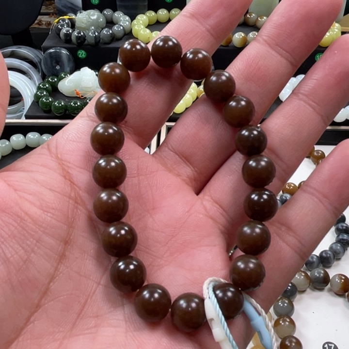 和田玉未镶嵌手串