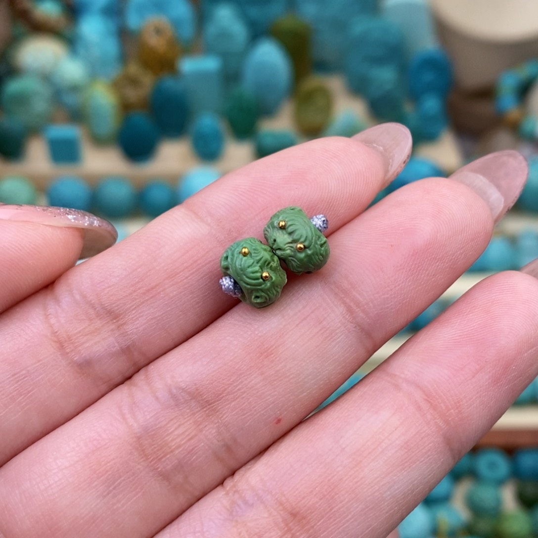 绿松石珠宝奇石未镶嵌