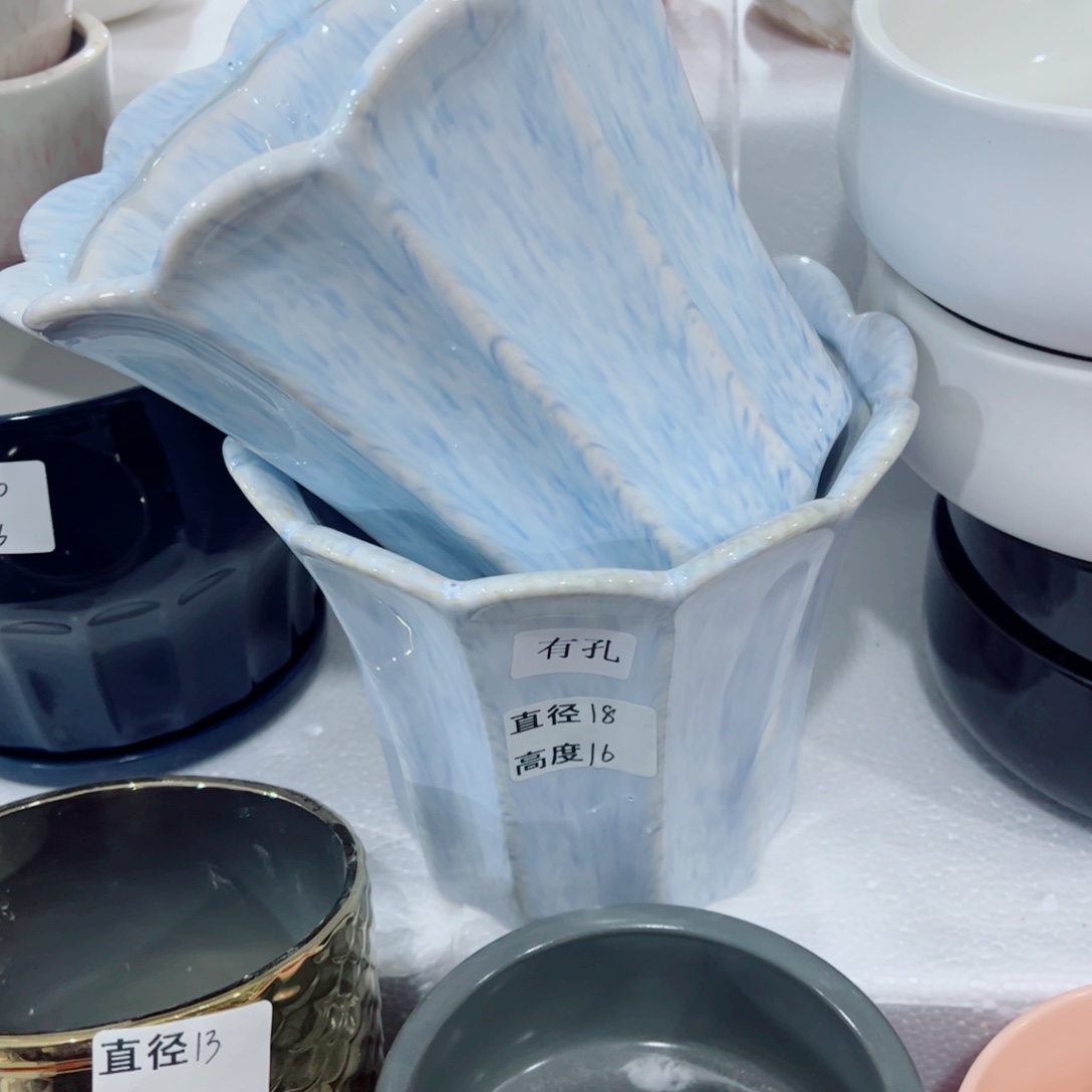 有孔，陶瓷花盆满10米包邮发货