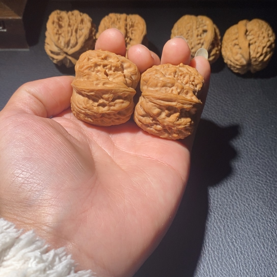 吊坠文玩核桃麒麟子