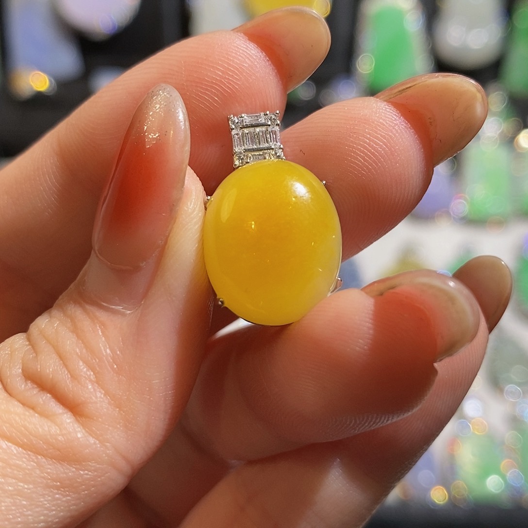 翡翠颈饰银S925镶嵌天然翡翠