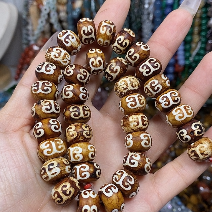 玛瑙/玉髓未镶嵌珠宝半成品玛瑙天珠卡14mm