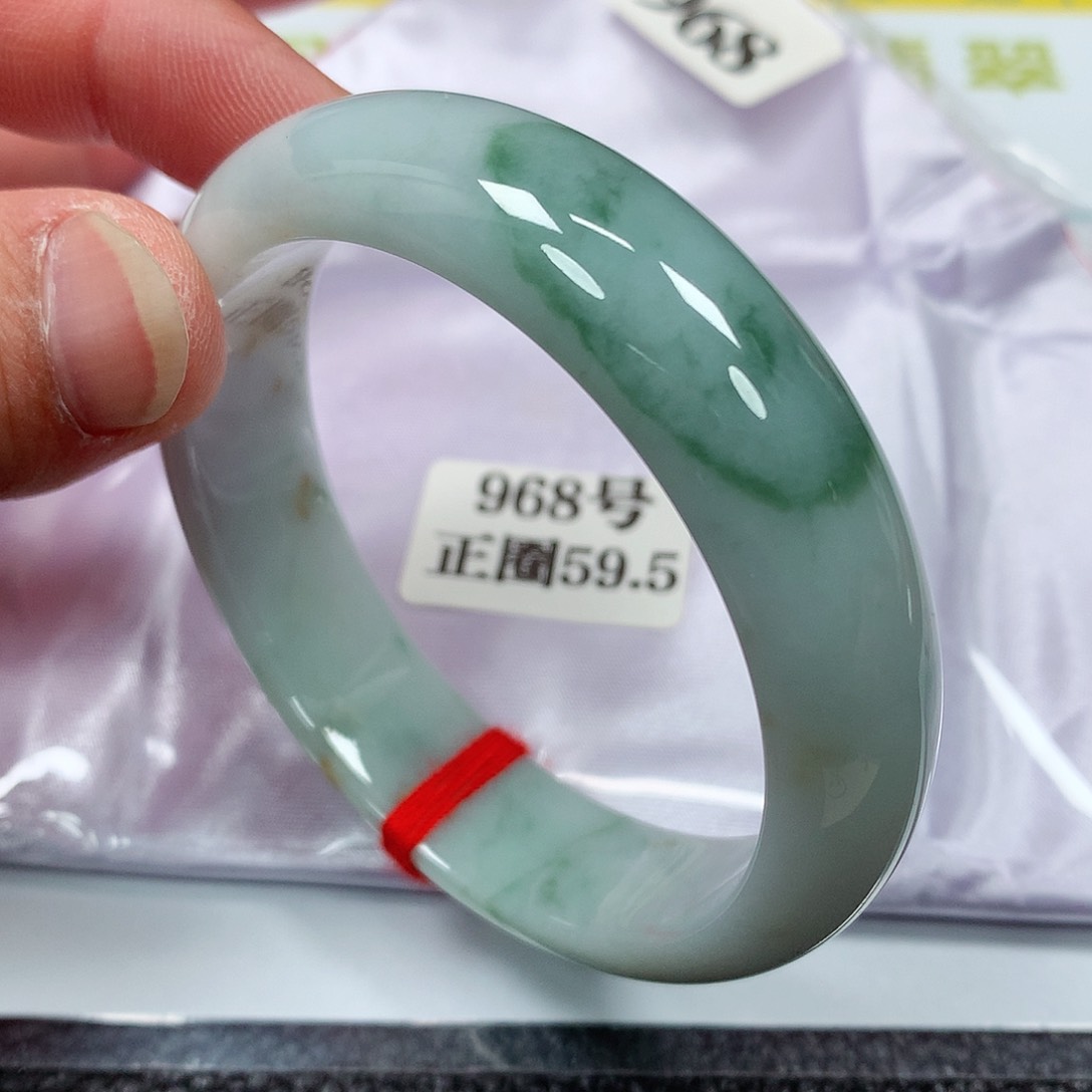 【闪购商品】翡翠手镯未镶嵌968号
