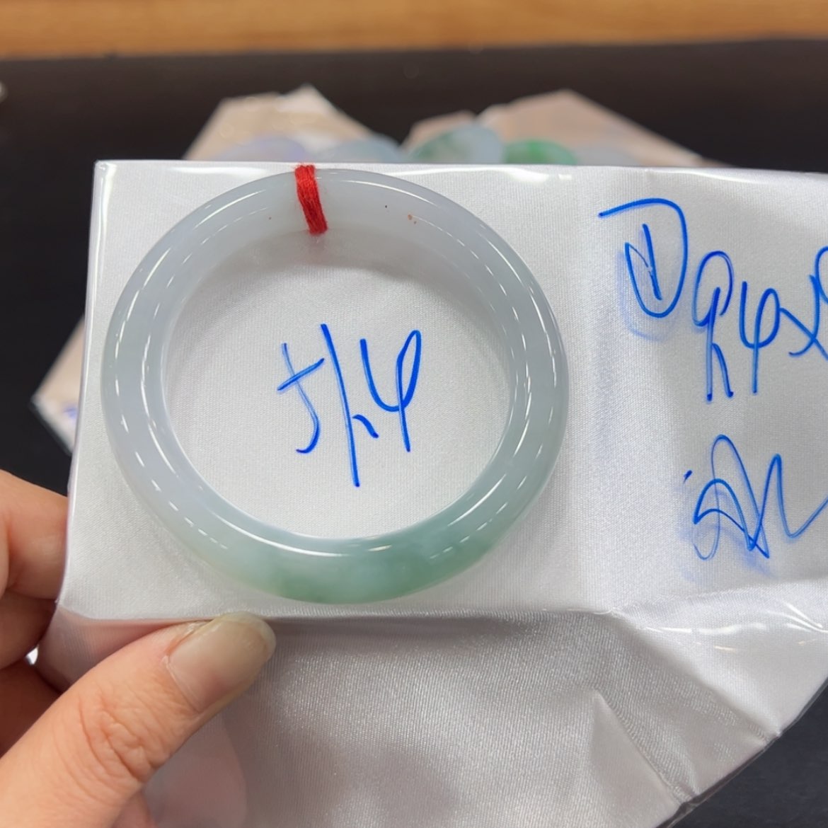 【闪购商品】翡翠手镯未镶嵌手镯