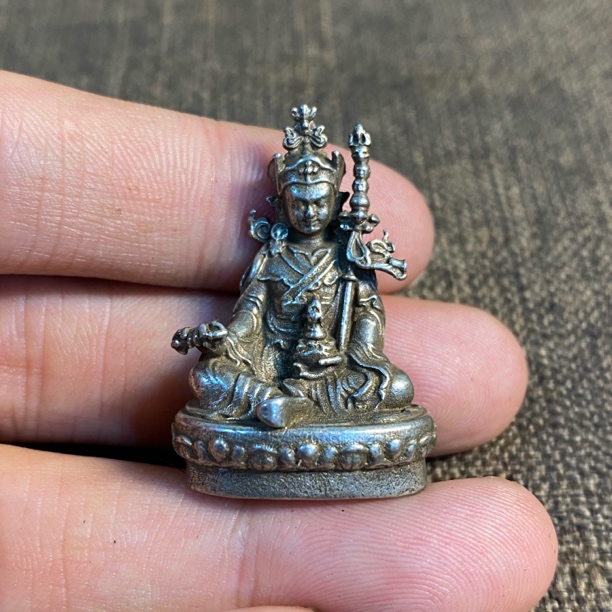 白铜精工莲花生小摆件口袋佛
