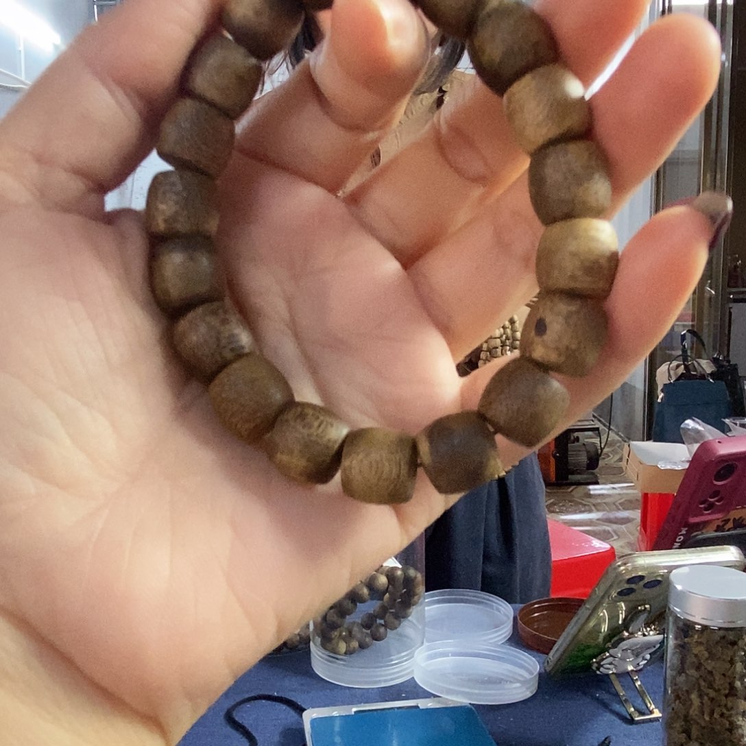 沉香手串棋楠鼓珠圈1.1/9克多样性发一