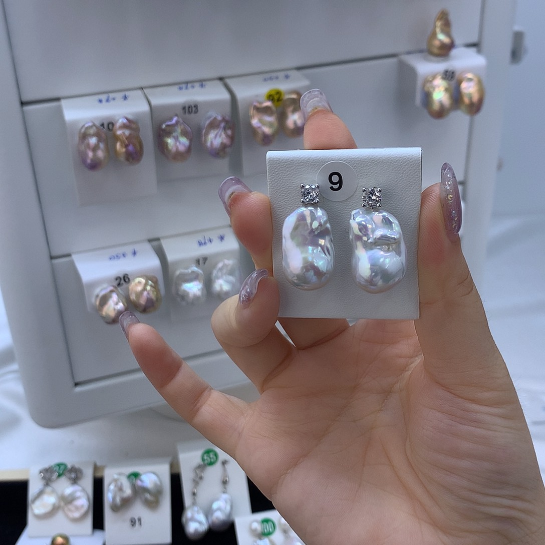 未镶嵌淡水珍珠耳饰