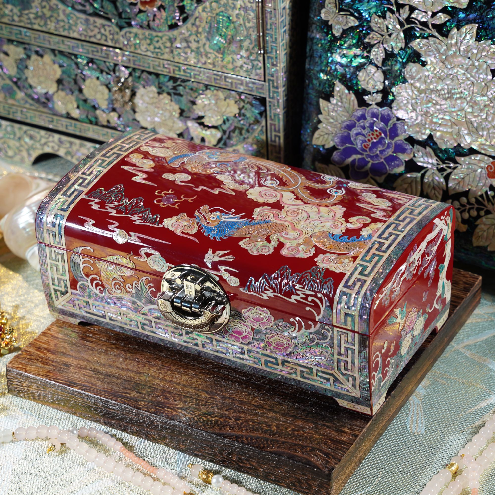 枕头款国朝龙凤螺钿漆器首饰盒高档实木结婚礼物新婚陪嫁礼品收纳