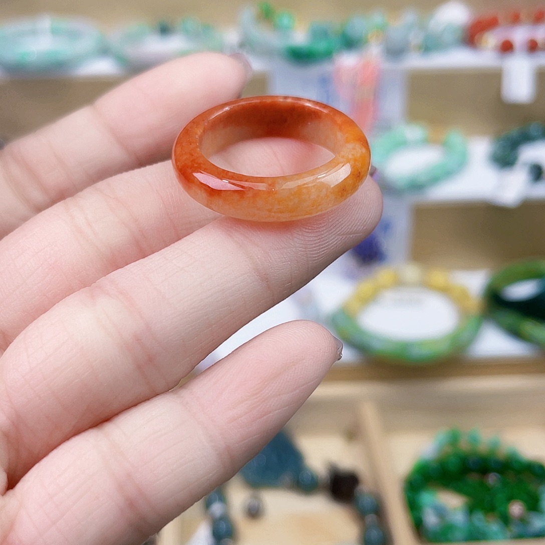 翡翠未镶嵌手链戒指