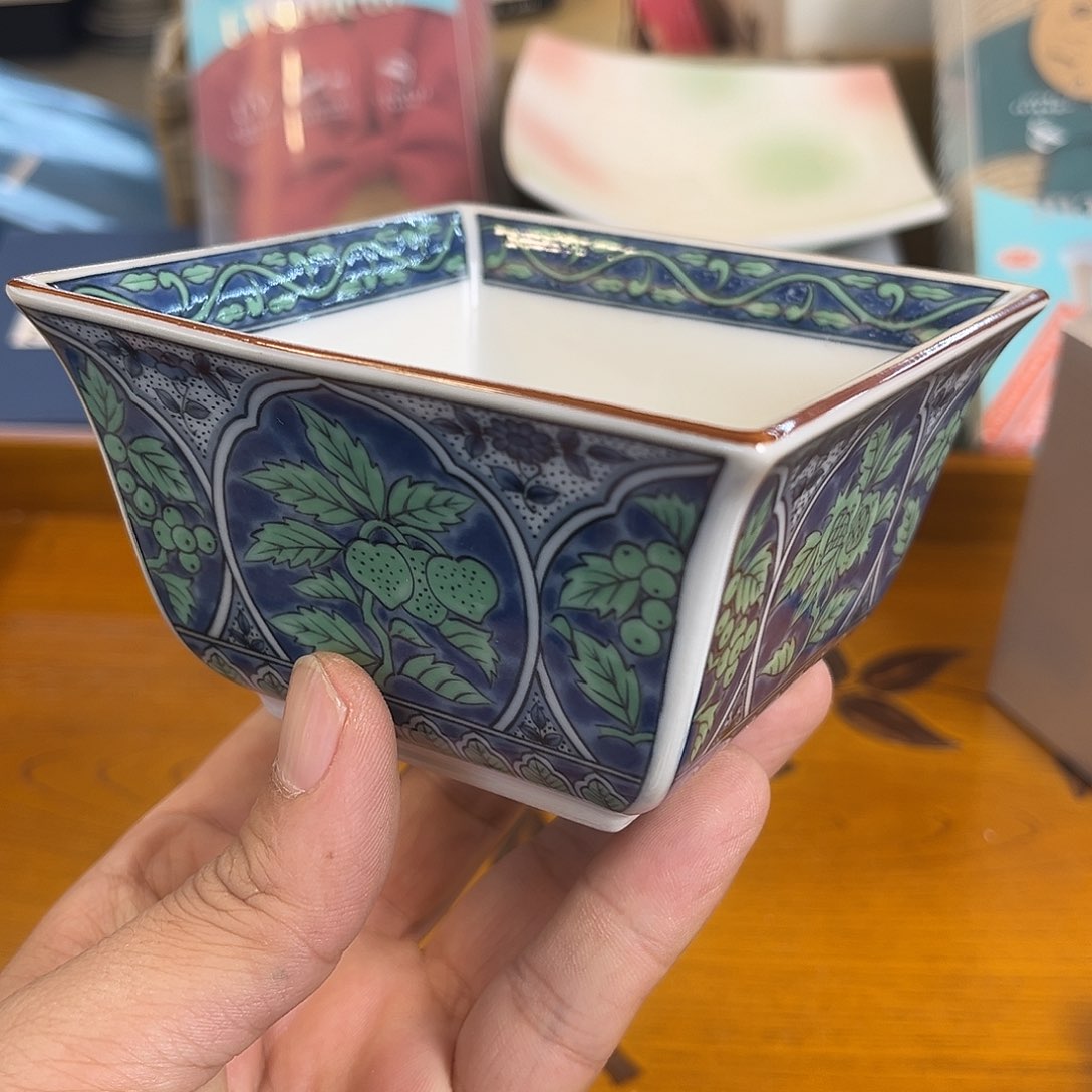 盖碗在一起就是要开心的一整天