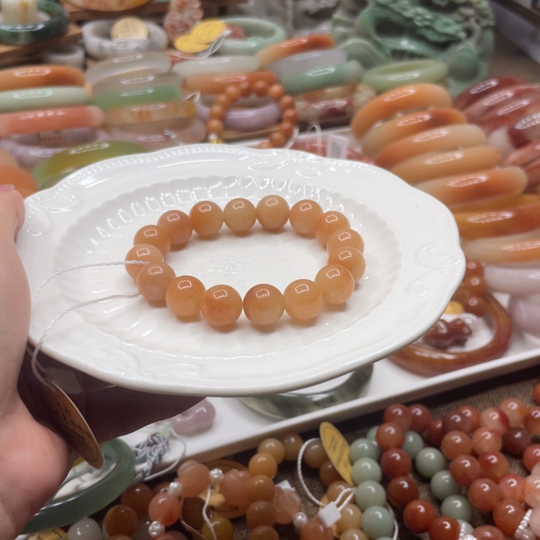 石英质玉手链未镶嵌群