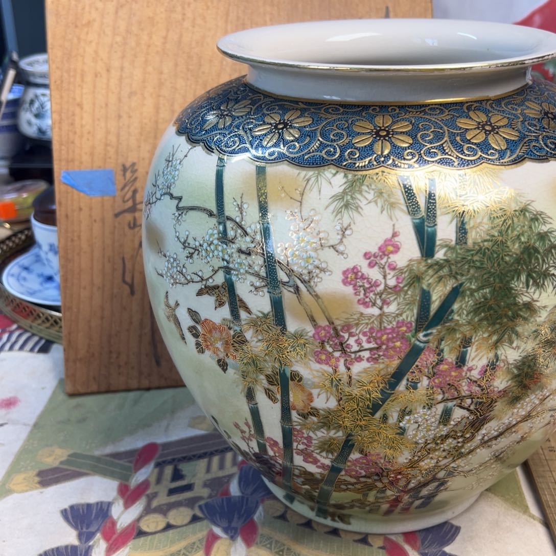 陶瓷艺术的发展与发展