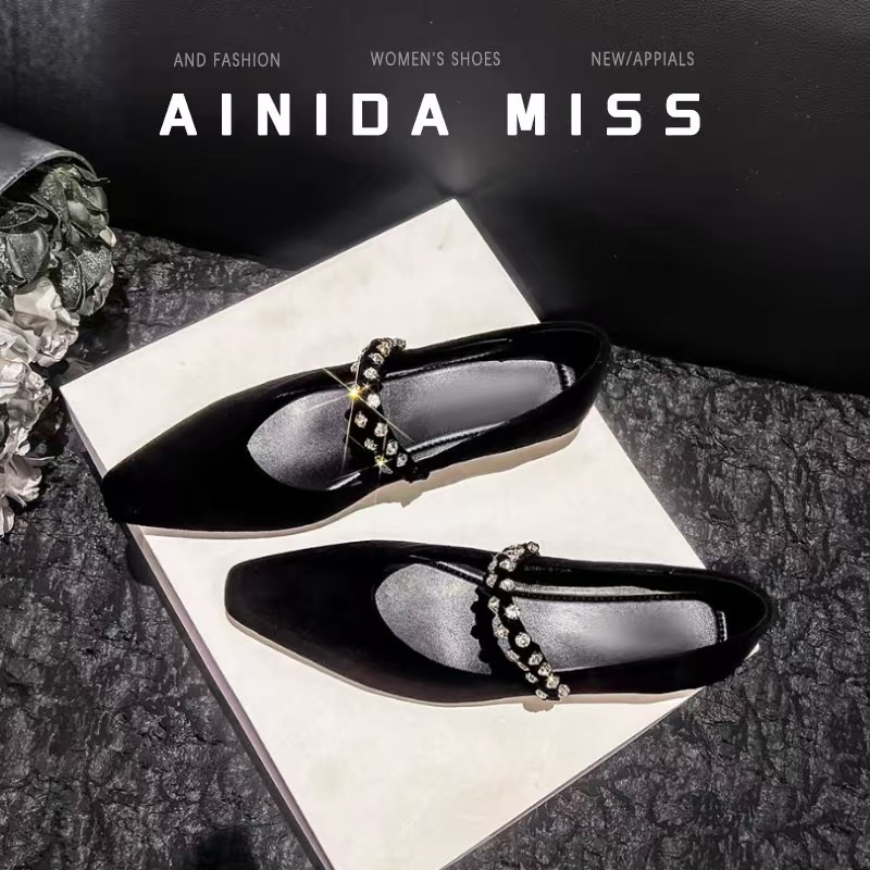 2025春季最新款少女名媛风浅口小单鞋