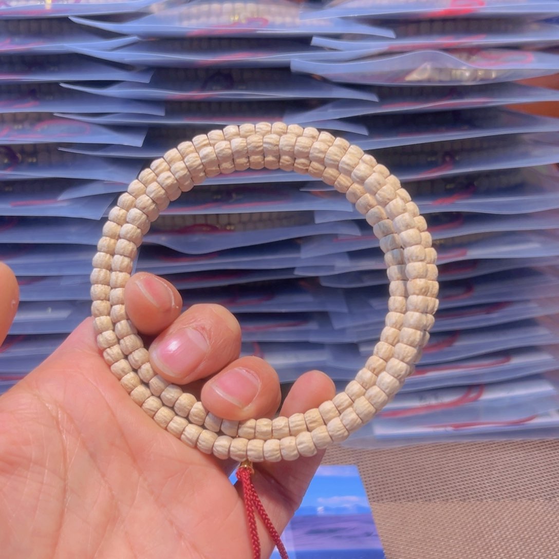 柏香籽/百香籽吊坠雨**火