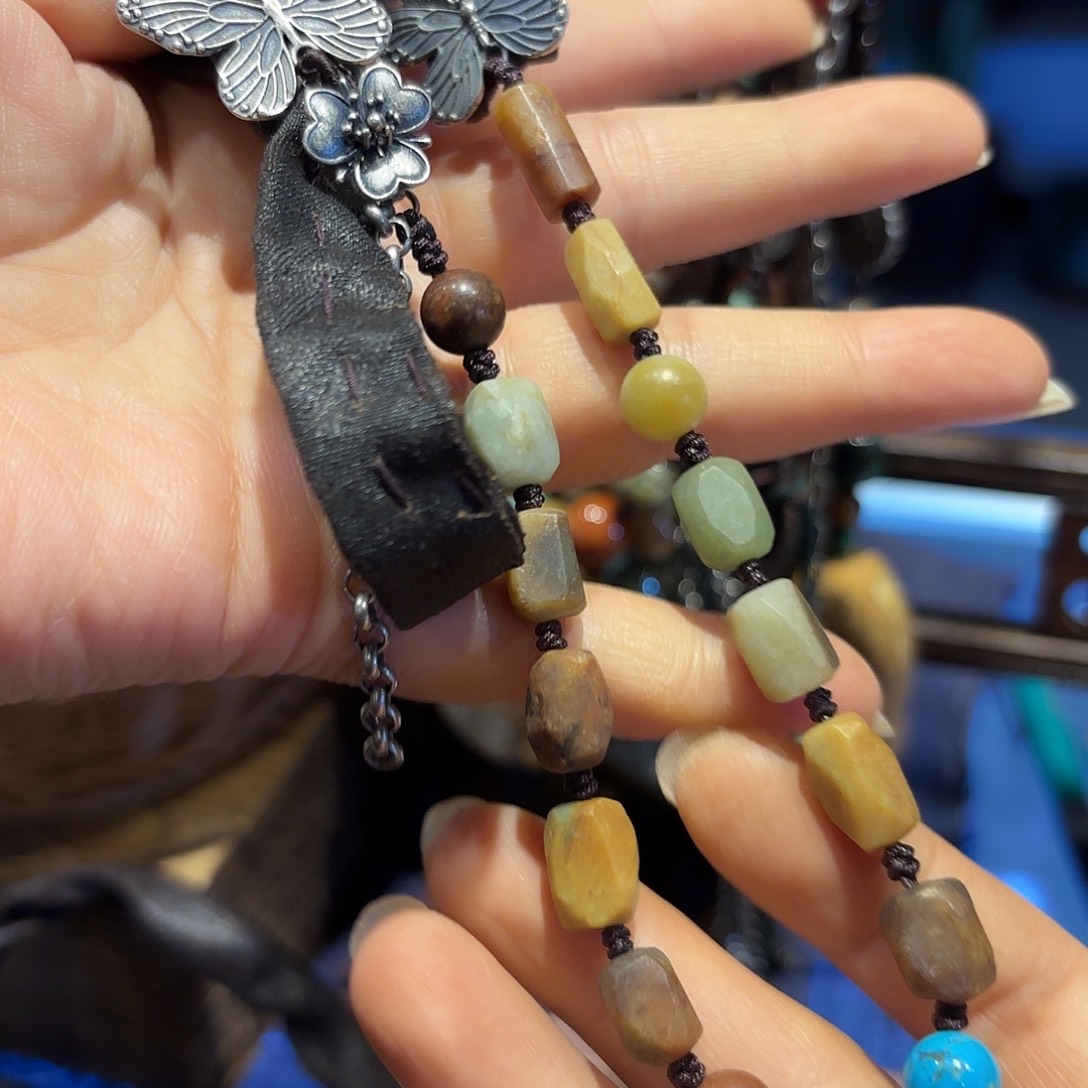 翡翠未镶嵌颈饰原创