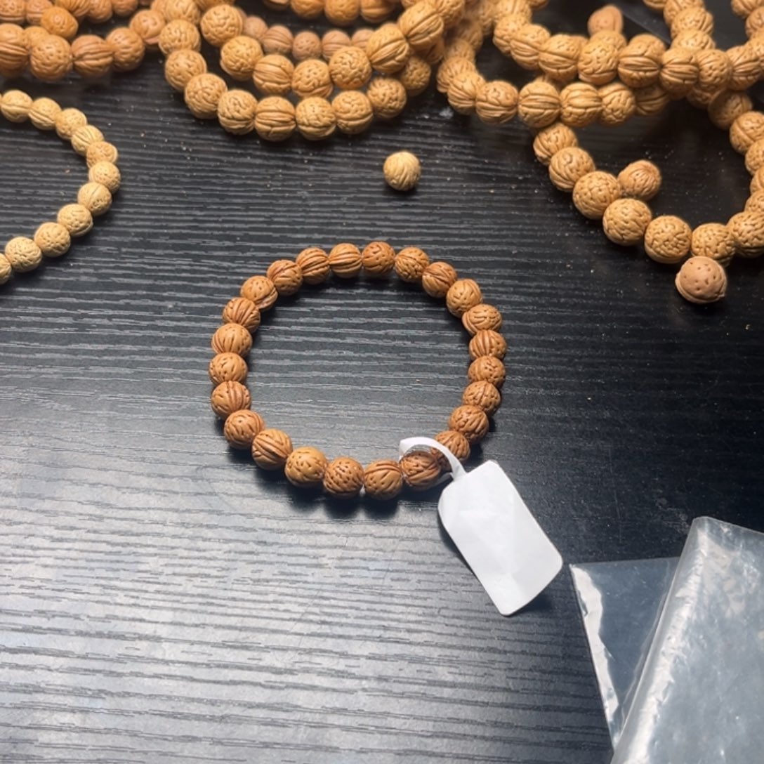 阿****吊坠文玩核桃小桃核手串